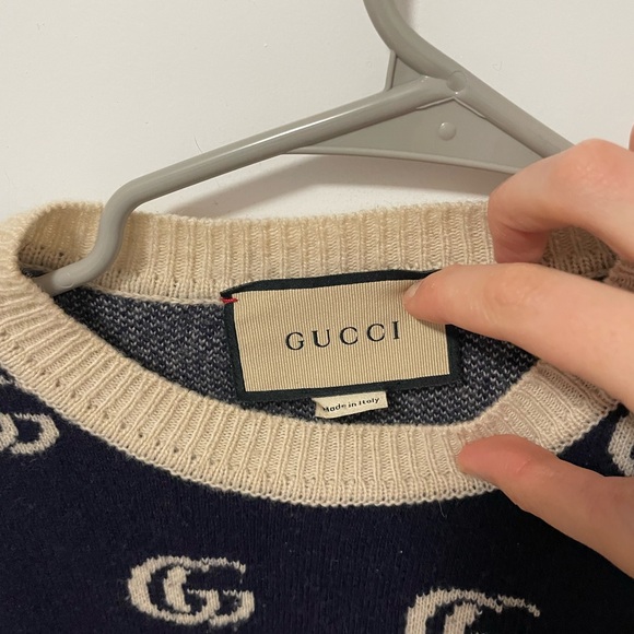 GUCCI navy and cream sweater